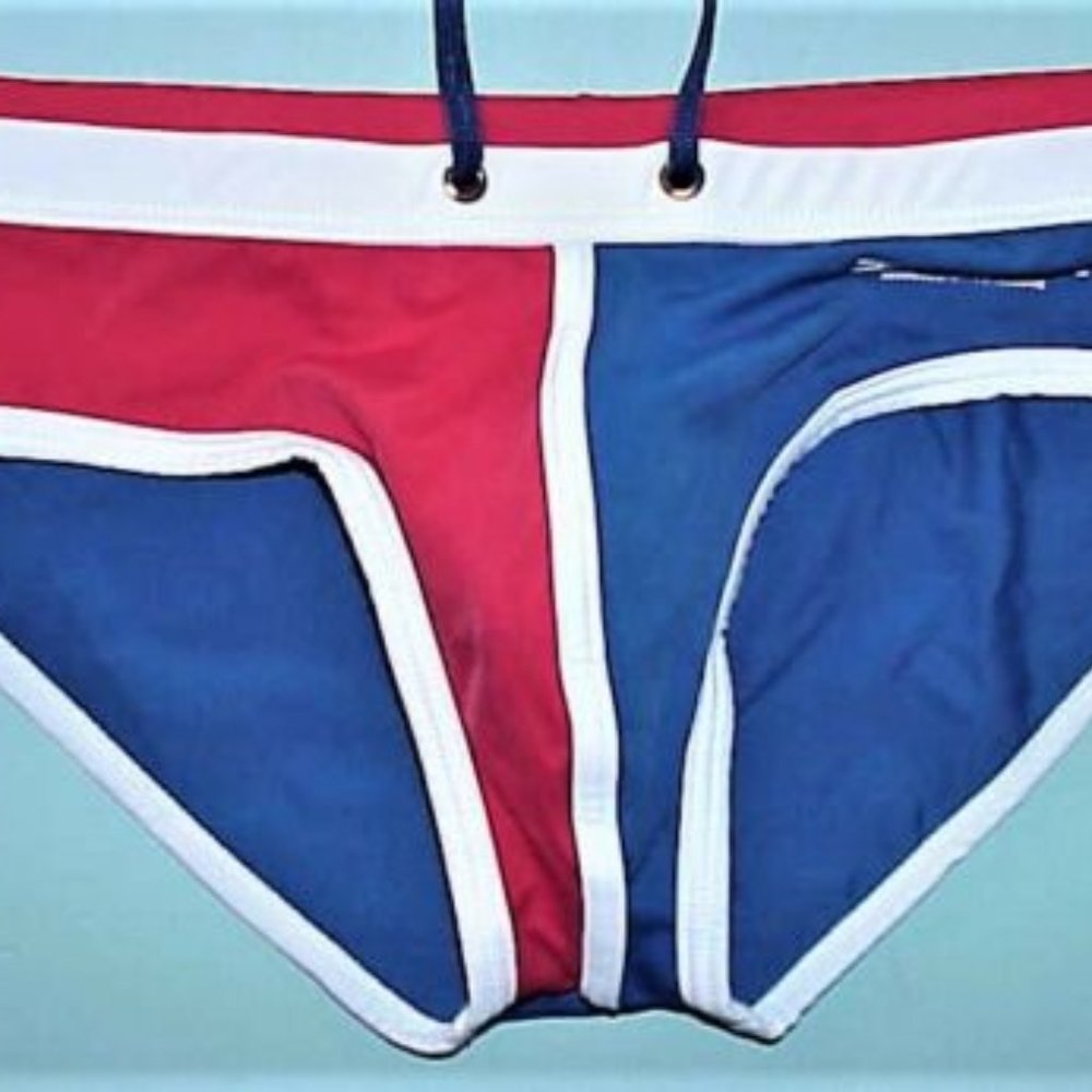 NOS MEN'S PATRIOTIC COMPETITION SWIM, DIVE, WATER POLO, TEAM SUIT 30"-34"